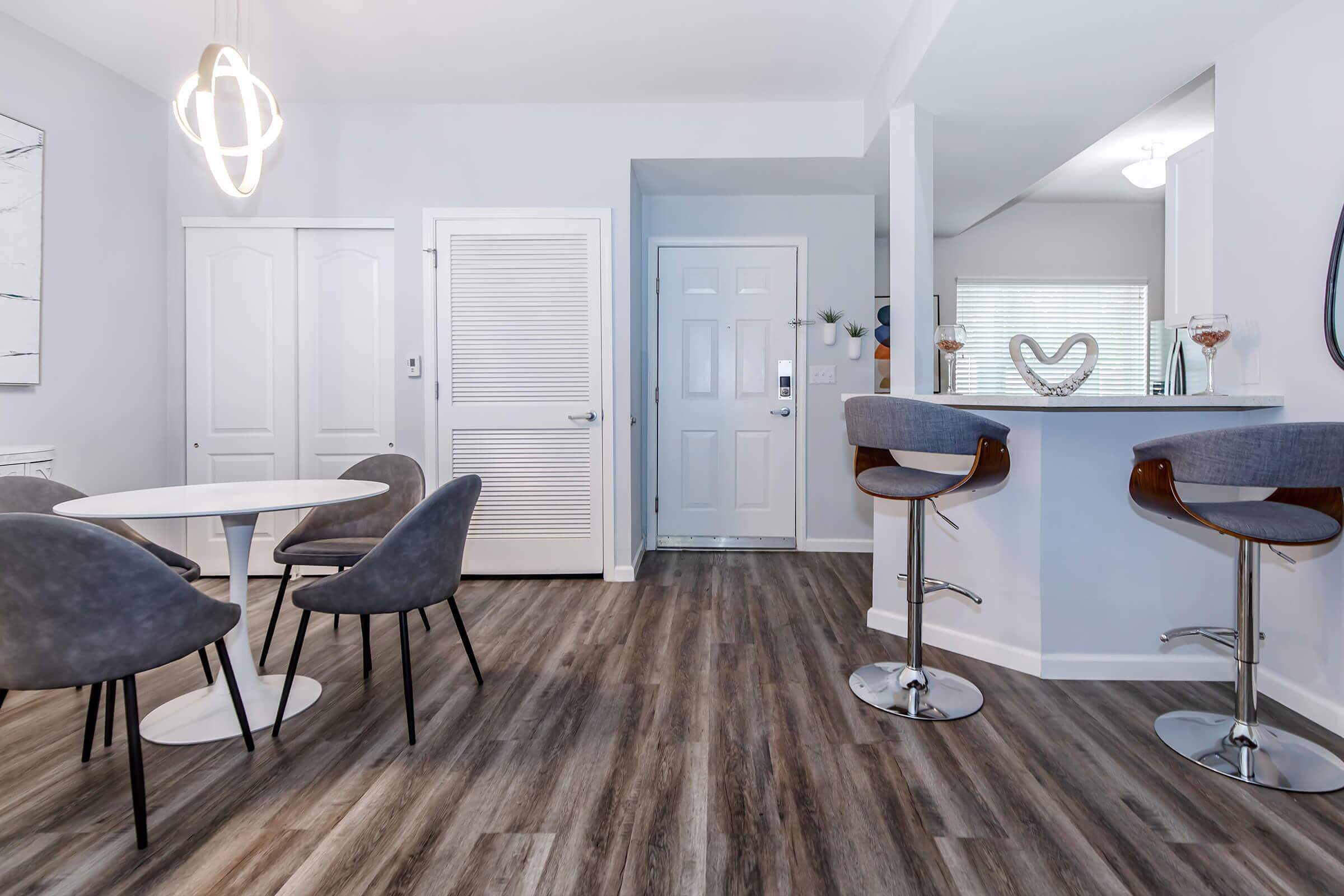 apartment dining room and breakfast bar